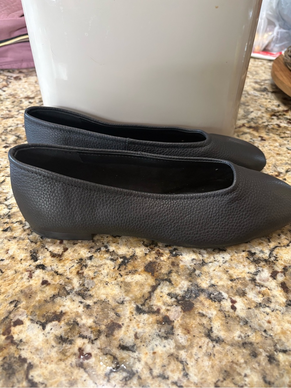 Aerosoles black comfort flats
